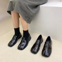 Bailamos Women Split Toe Shoes - £35.92 GBP