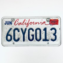 2021 United States California Lipstick Passenger License Plate 6CYG013 - €10,23 EUR