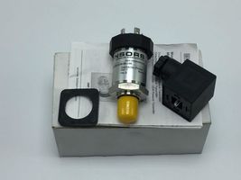 BD Sensors 110-V152-3-3-100-300-1 Pressure Transmitter Type DMP-331 14-3... - $117.00