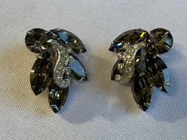 Vtg Weiss Black Diamond Collection Fashion Jewelry Set Clip-On Earrings &amp; Brooch - £70.92 GBP