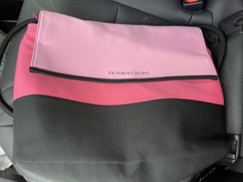 Victoria&#39;s Secret Thermal Tote Bag Purse Pink Black Limited Edition Beac... - $10.55 CAD