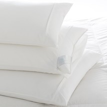 Scandia Home Standard Pillow Protector - White Cotton Percale - $563.13 MXN