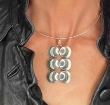 VINTAGE UNISEX SILVER PENDANT European Silver Pendant circa 1970 mAKE OF... - $8,255.22 MXN