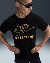 NWT men&#39;s XL nike Dri-Fit swoosh logo wrestling Tee shirt training/workout - $620.98 MXN