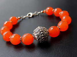 Orange Jade Bracelet, Tangerine Orange, Beaded Bali Silver Jewelry - £30.37 GBP