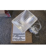 NEW Lightolier Mini-Flood Light White w/ wiring pn# S912W / S912 / 12 V ... - $32.45 CAD