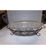 TEMPTATIONS OVENWARE FRIDGE STONEWARE WITH PLASTIC LID METAL HOLDER BY TARA - $26.77
