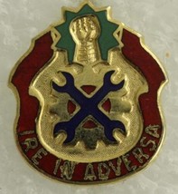 Vintage Military DUI Pin 298th Maint Bn IRE IN ADVERSA To Advance Agains... - $9.26
