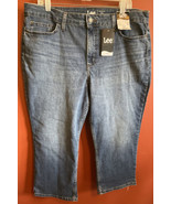 NEW Lee Regular Fit Mid Rise Capri Jeans Womens Size 18M Blue Denim  - £14.00 GBP
