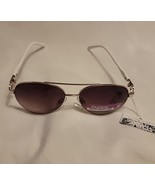 Pirahna Aviator Womens Sunglasses White Arms Heart Design Style # 63020 - £10.65 GBP