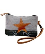 Canvas Wristlet Clutch With Star - $514.52 MXN