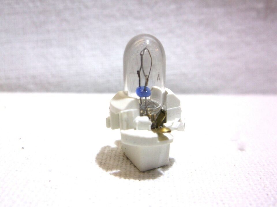 02-03 FORD EXPLORER  SPEEDOMETER/INSTRUMENT CLUSTER LIGHT BULB /OEM - $4.20