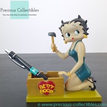 Extremely Rare! Vintage Betty Boop trinket box by King Features. - $225.00