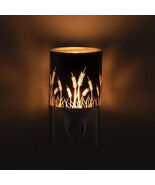 Scentsy Pond's Edge Mini Plug-In Warmer Nightlight - $39.99