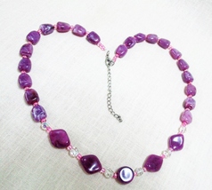 Araina Sparkles Purple Acrylic &amp; Vintage Aurora Borealis Glass Bead Necklace 23&quot; - £4.68 GBP