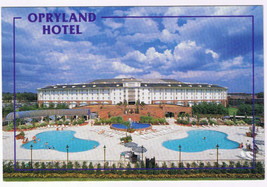 Postcard Nashville Tennessee Opryland Hotel Twin Pools - $3.95