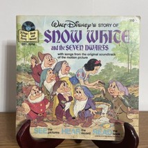 Walt Disney Snow White &amp; The 7 Dwarfs Book &amp;  7” Record 310 Songs From T... - $12.73