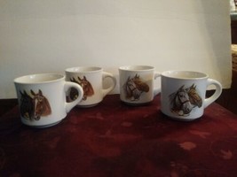 Set Of 4 Vintage Papel Horse Mugs - £25.47 GBP