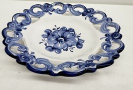 Vintage Vestal 7.5” Alcobaca Portugal Reticulated Blue And White Wall Plate 601 - £23.22 GBP