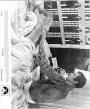 Sunburn 1979 original 8x10 inch photo Charles Grodin Farrah Fawcett in bed - £15.45 GBP