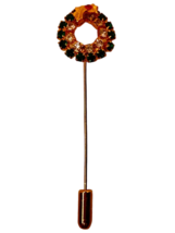 Christmas Wreath Stick Pin Winter Holidays Jewelry Rhinestones Gold-Tone Holly - £7.84 GBP
