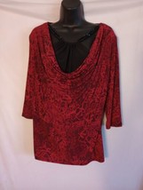 Dress Barn Women&#39;s Size L Red &amp; Black Floral Blouse - £9.73 GBP