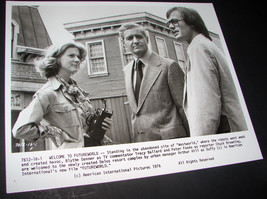 1976 FUTUREWORLD Movie Photo Blythe Danner Arthur Hill Peter Fonda 7612-... - £10.35 GBP