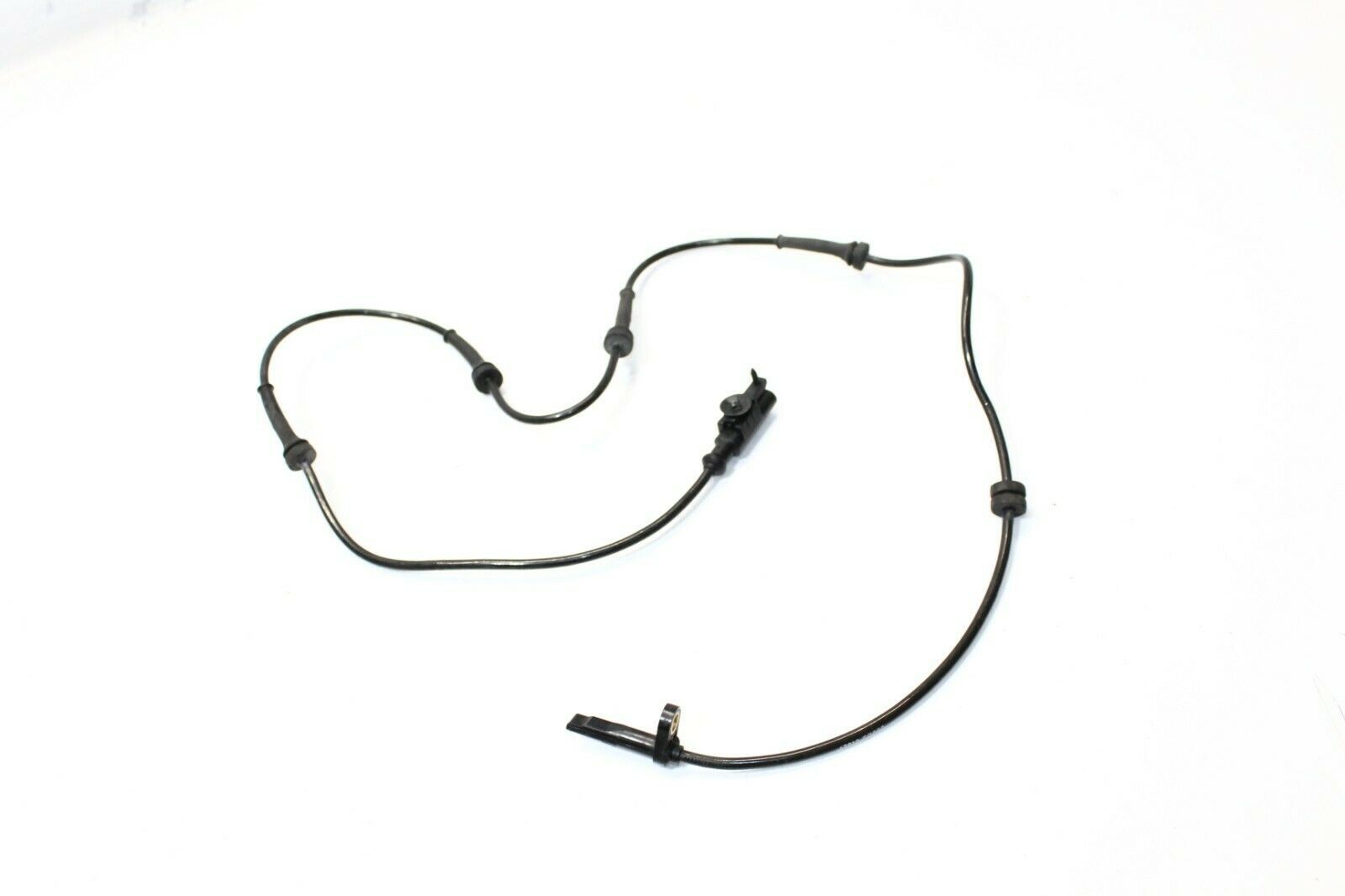 2006-2010 INFINITI M35 M45 RWD FRONT LEFT OR RIGHT WHEEL ABS WHEEL SENSO... - $38.69