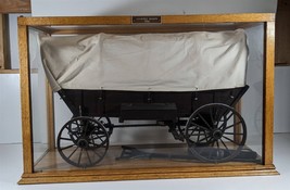 Antique 1930 Wood 23&quot; Covered Wagon Model in Museum Display Case LOCAL P... - £1,564.34 GBP