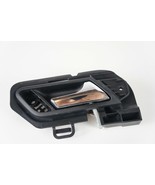 06-2010 mercedes w251 r350 r500 front right passenger interior door handle  - $547.13 MXN