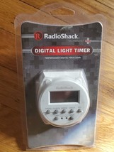 New (Retail Pack) Radio Shack (Technology +) DIGITAL LIGHT TIMER Model 6... - $11.30