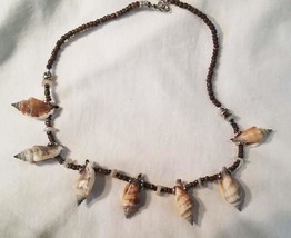 Large Sea Shells On Coconut Shell Necklace Jewelry #007 Shell Necklaces Seashell - £3.75 GBP