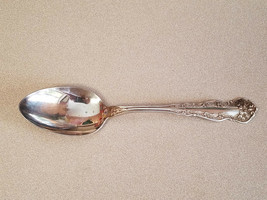 Vintage WMRogers &amp; Son AA Silver Plate Floral Design Serving Spoon - £7.87 GBP