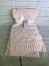 TAHARI Baby Pink Soft Knit Blanket Quilted Pattern 30in x 40in NEW - £49.85 GBP