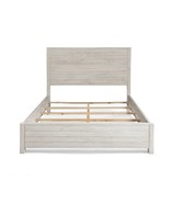 FarmHome Off White Solid Pine Platform Bed in King Size - $22,861.66 MXN