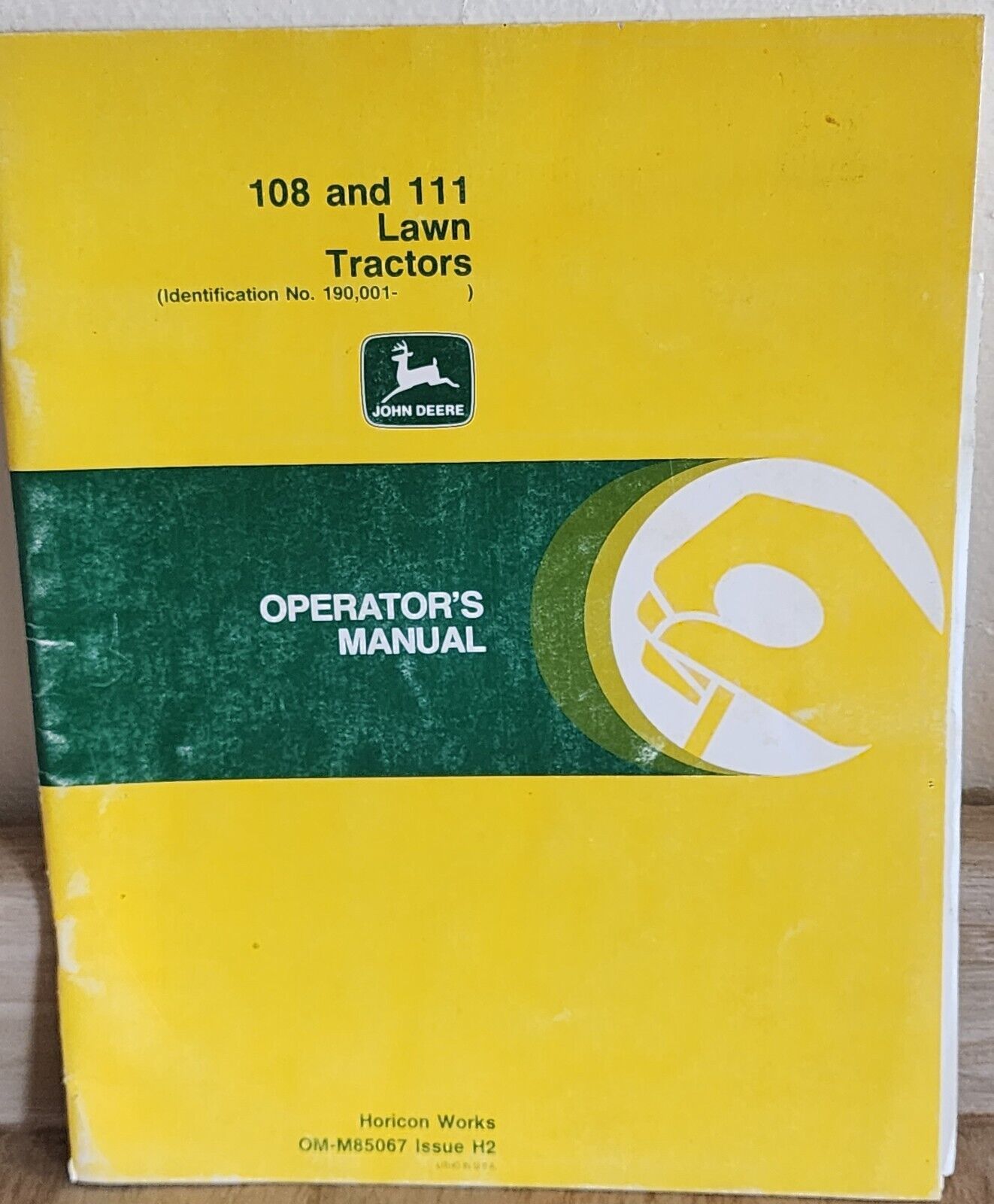 OEM John Deere Owner Operator's Manual 108 & 111 Lawn Tractors OM-M85067 H2 - $12.34