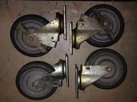 8WW27  SET OF 4 CASTERS, 2 LOCKERS, FROM COMMERCIAL KITCHEN EQUIPMENT, 5... - $18.59