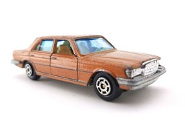 Yatming Metallic Gold Mercedes-Benz 450 SEL Car #1061 (1/64 Road Champ) Vtg - £4.96 GBP