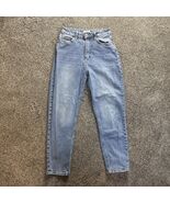 H&amp;M Women’s Medium Wash Denim Jeans Size 6 - $181.76 MXN