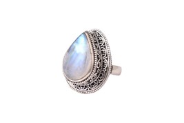 925 Sterling Silver Rainbow Moonstone Artisan Engagement Ring For Women Gift - £52.00 GBP