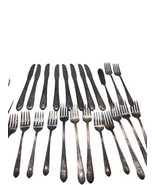Antique Flatware WM Rogers Extra Plate Forks &amp; Knives Lot 23 Pcs Crafts ... - €23,53 EUR
