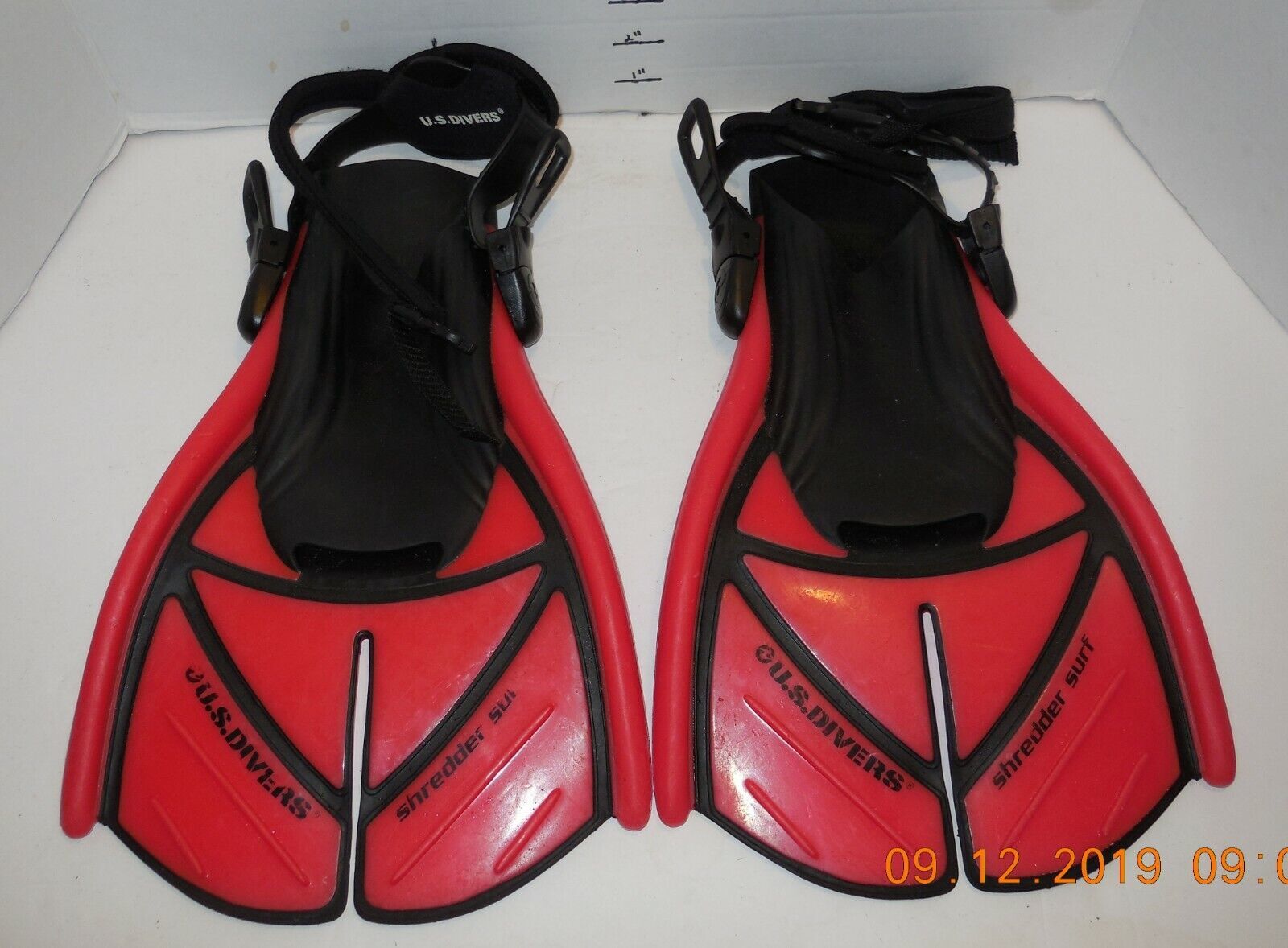 U.S. Divers Scuba Diving Fins Shredder Surf Size Small 4-7 - $25.22