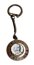 Vintage 1960s Martin Luther King Jr Robert Kennedy Spinning Photo Charm Keychain - £14.19 GBP