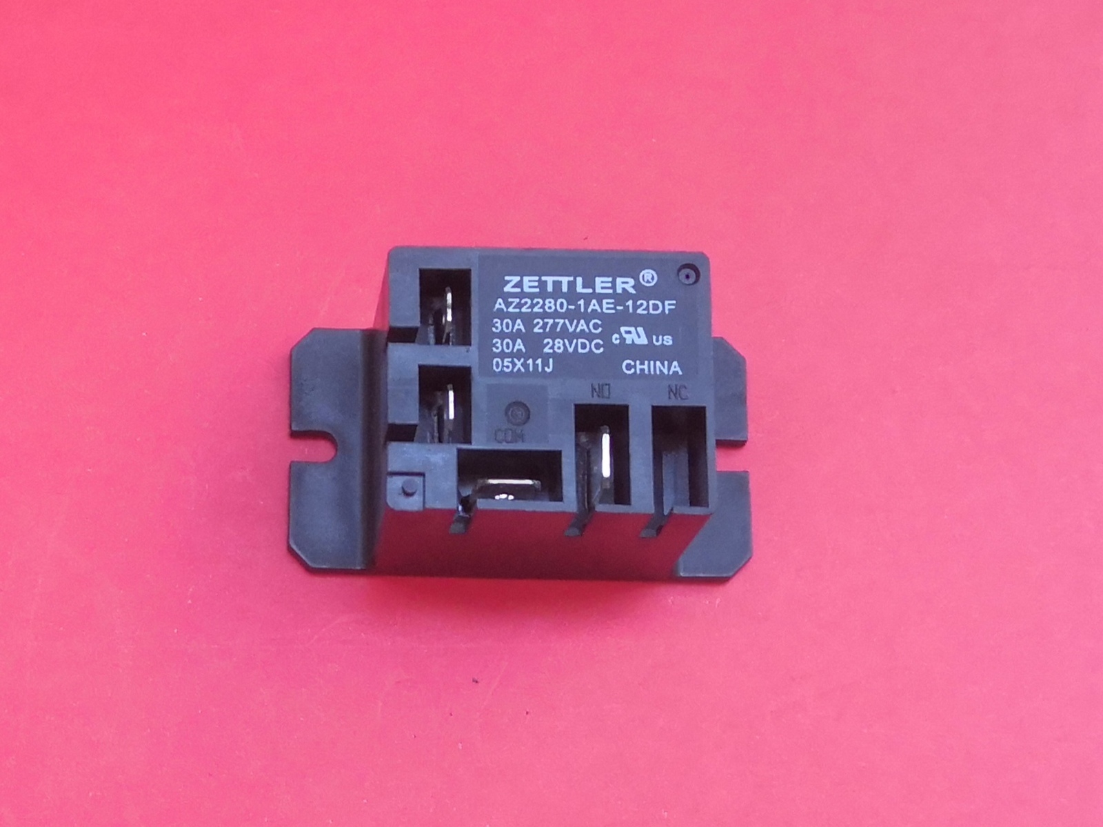 AZ2280-1AE-12DF, 12VDC Relay, ZETTLER Brand New!!
