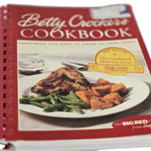 Betty Crocker&#39;s The Big Red Cookbook 2001 Plastic Comb Binding Culinary Arts - $9.50