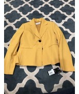 Le Suit St. Germain Gold Womens Jacket Size 4 - $94.13 CAD