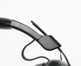 JLAB HBSTPROANCRBLK4 Studio Pro ANC Over-Ear Headphones - Black  image 3