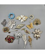 Vintage Brooch Lot (16) Pins Rhinestone Enamel Animal Flower Palm Tree N... - $94.94 CAD