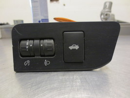 Trunk Release Switch From 2013 Subaru BRZ  2.0 - £22.67 GBP
