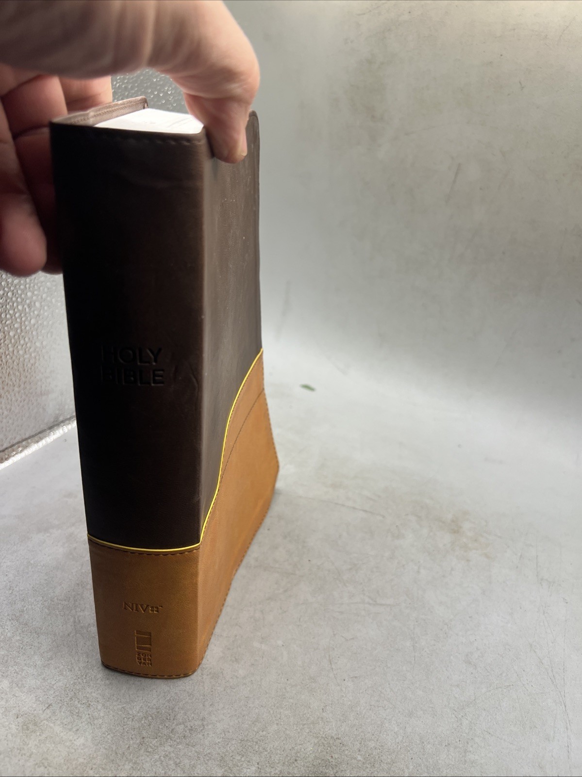 NIV Church  Holy Bible, Large Print By Zondervan 2011, Leather Back Item image 4